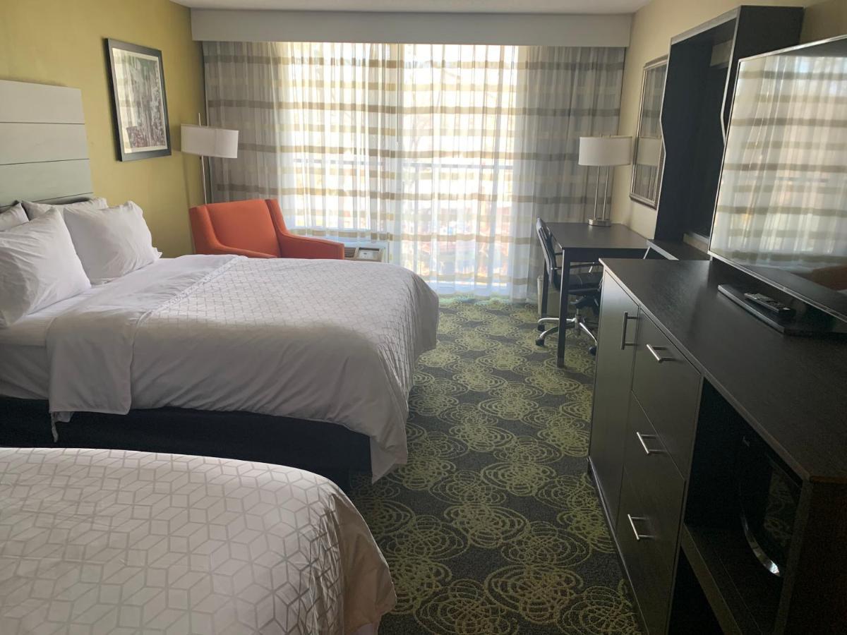 Holiday Inn University Area Charlottesville By Ihg Ngoại thất bức ảnh