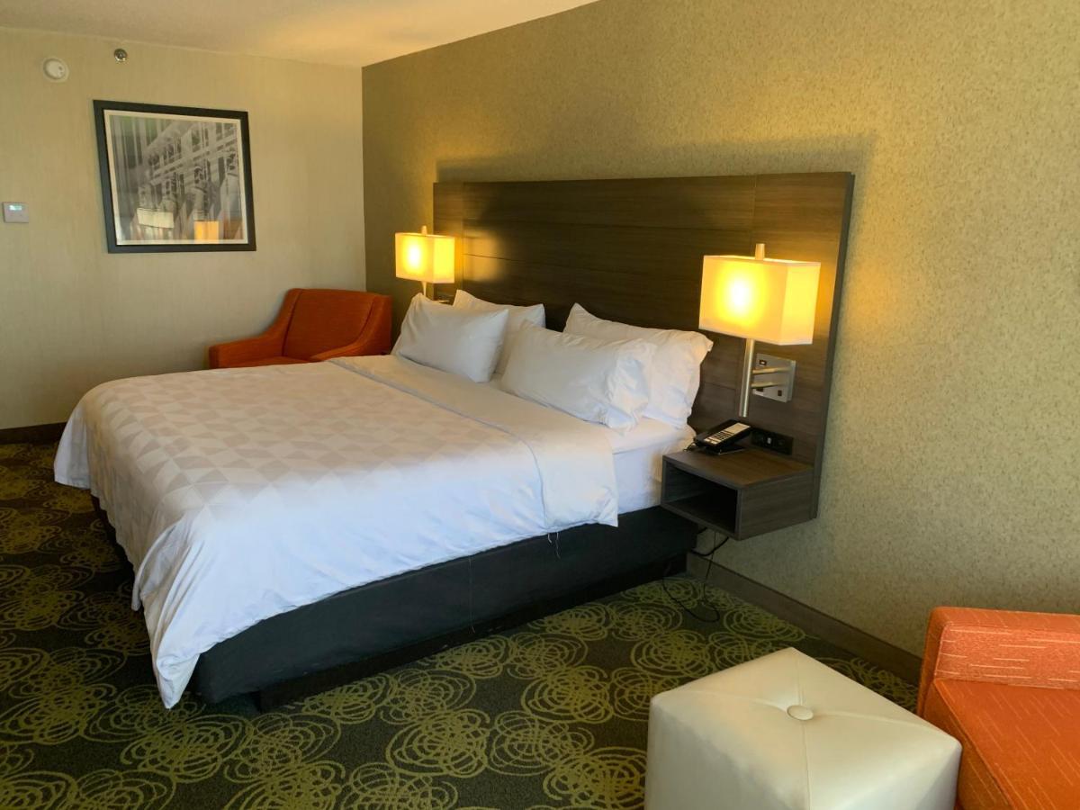 Holiday Inn University Area Charlottesville By Ihg Ngoại thất bức ảnh