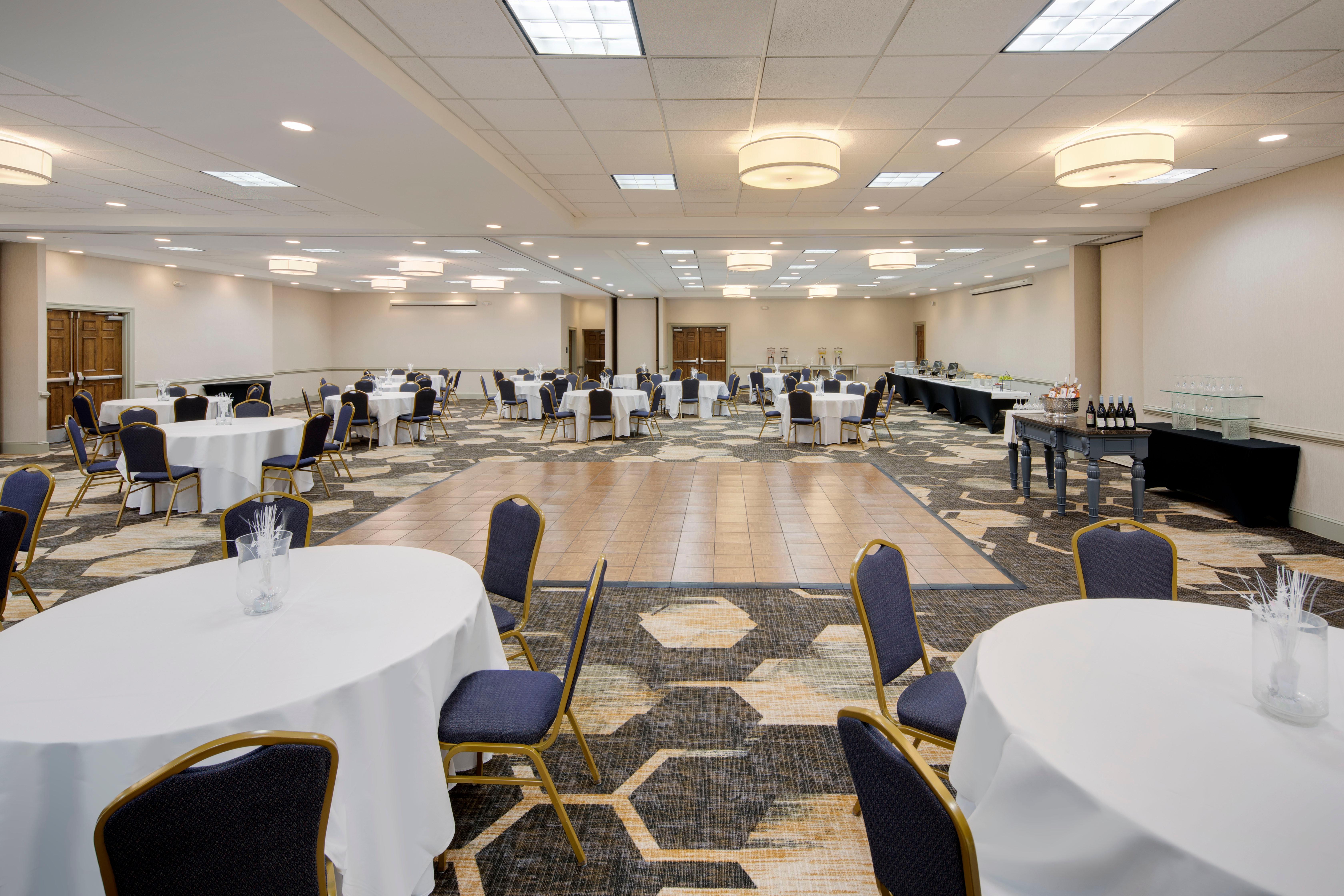 Holiday Inn University Area Charlottesville By Ihg Ngoại thất bức ảnh