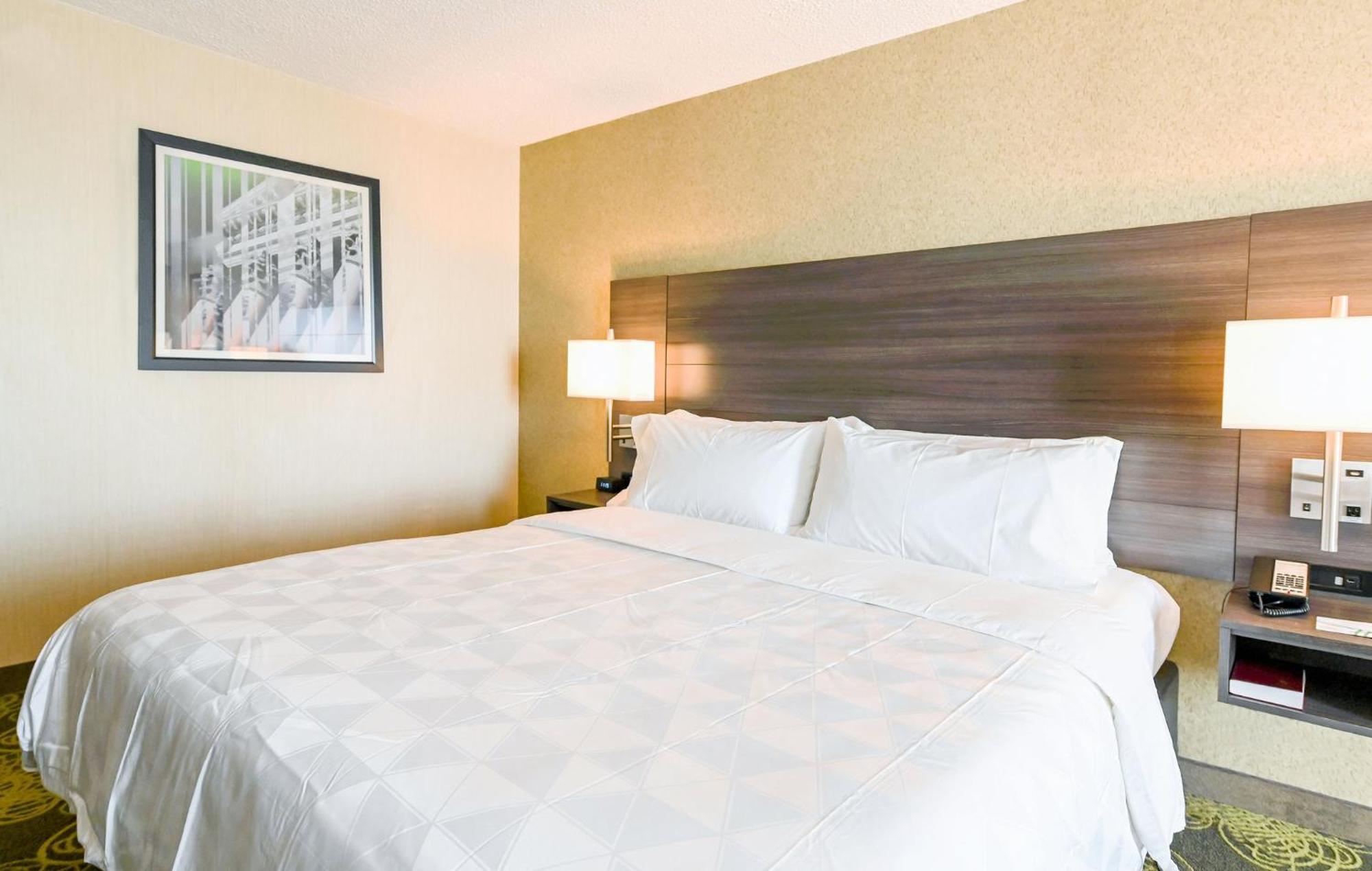 Holiday Inn University Area Charlottesville By Ihg Ngoại thất bức ảnh
